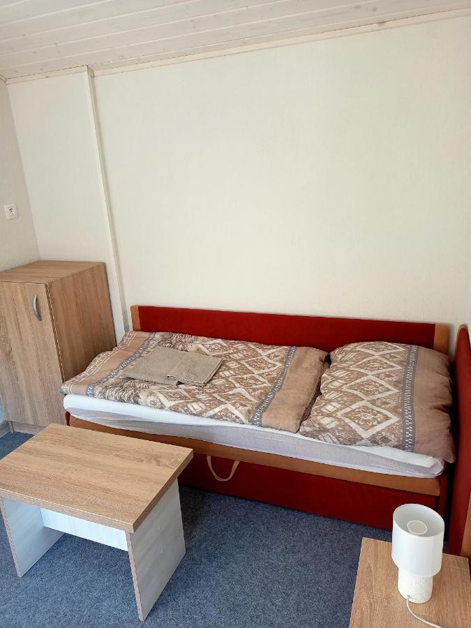 Apartment Tomas Jendral Spissky Stvrtok Ngoại thất bức ảnh